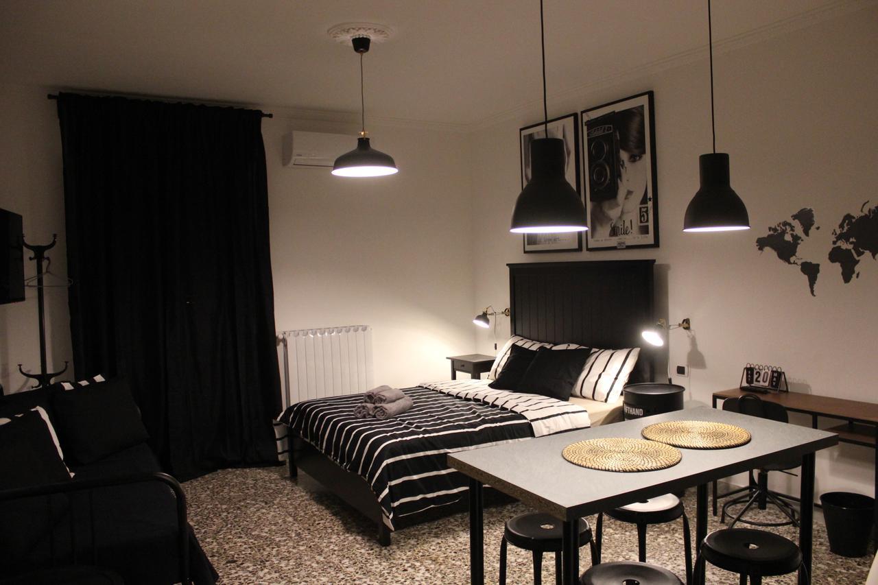 Wanderlust B And B Lecce Luaran gambar